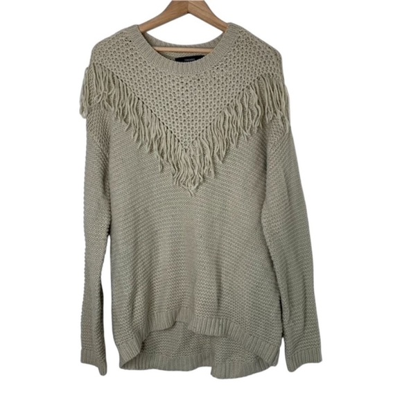 Forever 21 Chunky Knit Sweater Pullover beige Fringe detail Size Medium - Picture 2 of 16